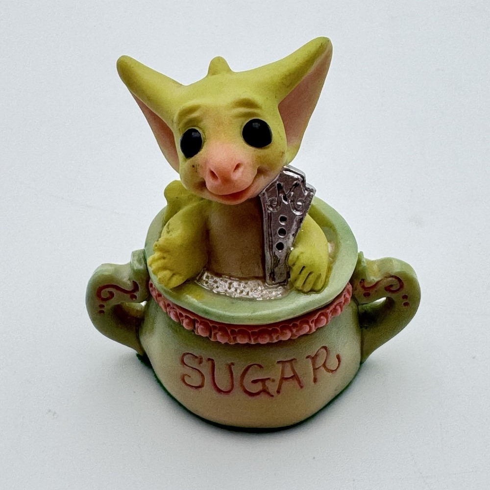 Whimsical World of Pocket Dragons SUGAR? Figurine by Real Musgrave 2000
